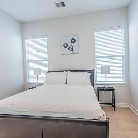Charming 3-Bedroom Luxury Home Near Downtown, Nrg, Galleria & Medical Center Houston Ngoại thất bức ảnh